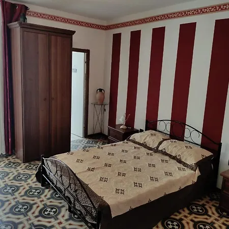 Una Casa Del Borgo Medievale A House In Medieval Village Apartman