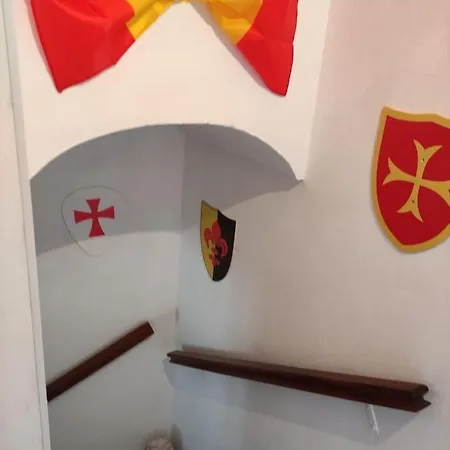 Una Casa Del Borgo Medievale A House In Medieval Village